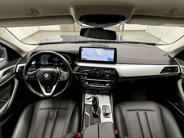 BMW 520d xDrive 140 kW image number 15