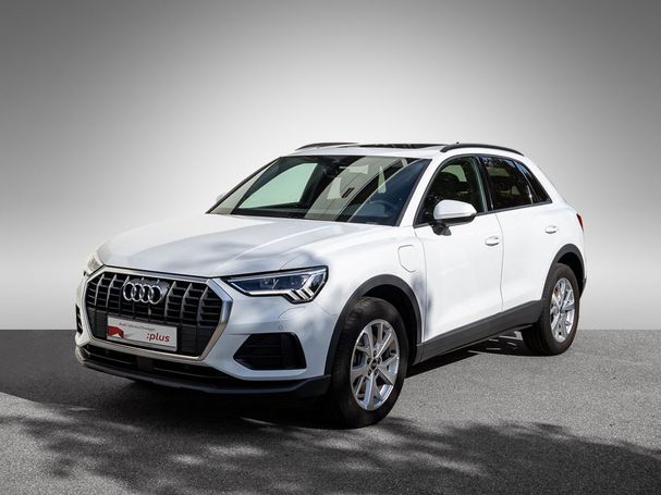 Audi Q3 45 TFSIe S-line 180 kW image number 1