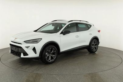 Car image 30