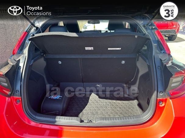 Toyota Yaris 116 85 kW image number 9