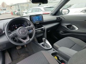 Car image 12