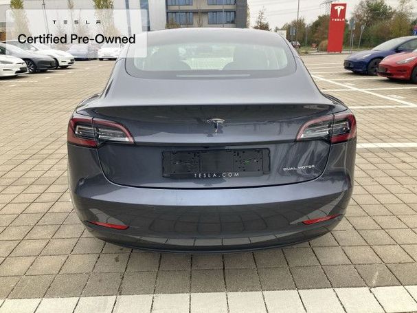 Tesla Model 3 Long Range AWD 258 kW image number 3