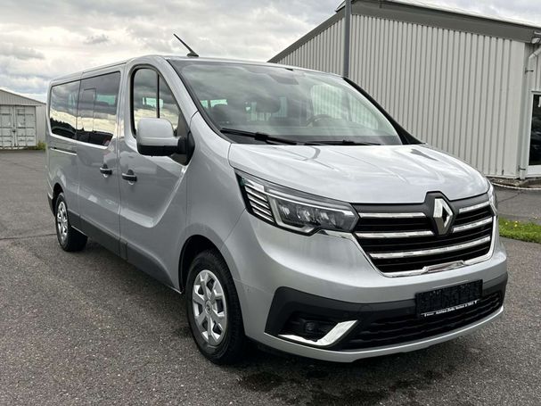 Renault Trafic Grand Blue dCi 150 Life 110 kW image number 5