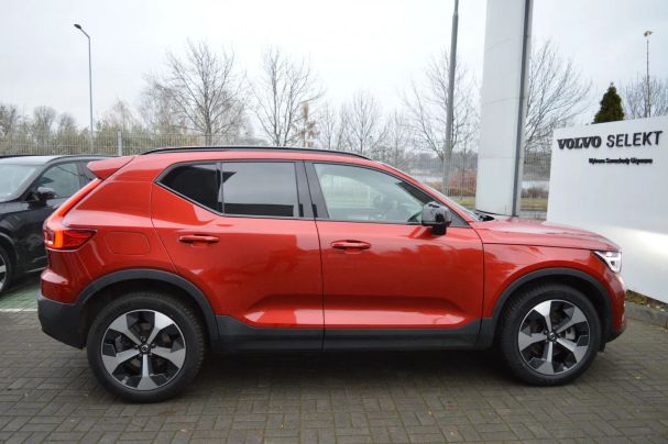 Volvo XC40 145 kW image number 5