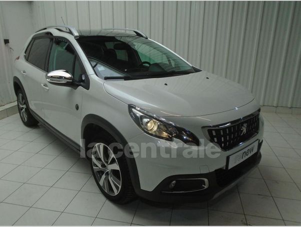 Peugeot 2008 BlueHDi 100 75 kW image number 2