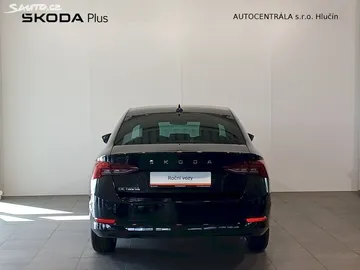 Car image 33