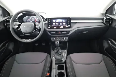 Car image 30