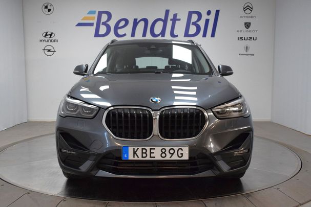 BMW X1 25e xDrive 163 kW image number 3