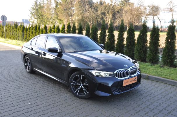 BMW 318i M Sport 115 kW image number 26