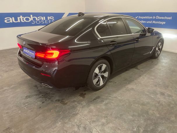 BMW 520d xDrive 140 kW image number 8