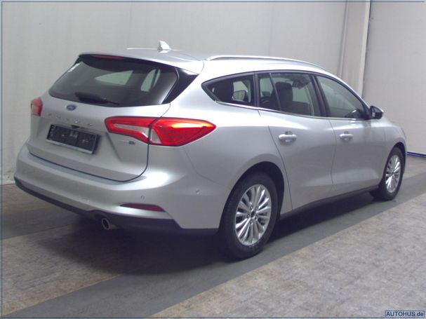 Ford Focus 1.0 Titanium 92 kW image number 4