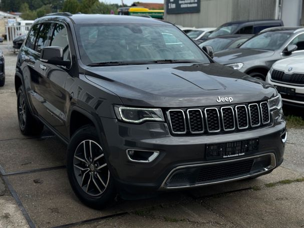 Jeep Grand Cherokee 3.0 140 kW image number 4