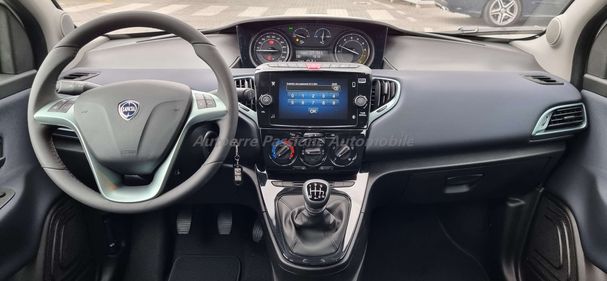 Lancia Ypsilon 51 kW image number 8