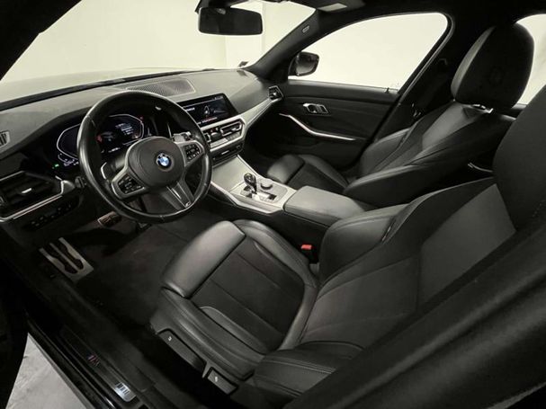 BMW 320 Touring xDrive 142 kW image number 5