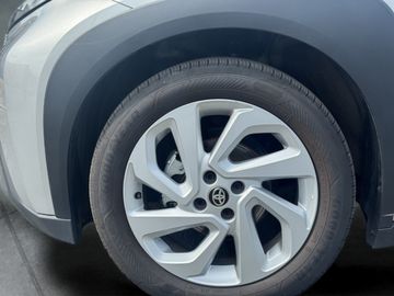 Car image 21