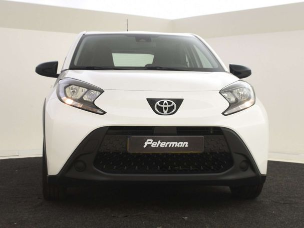 Toyota Aygo X 1.0 VVT-i CVT 53 kW image number 2