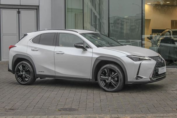 Lexus UX 250h 135 kW image number 6