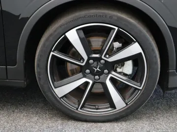 Car image 45