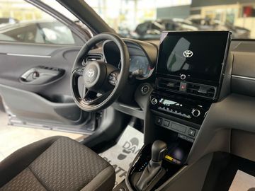 Car image 21