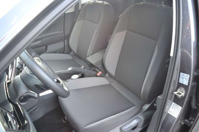 Car image 41