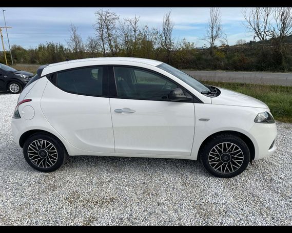 Lancia Ypsilon 51 kW image number 8