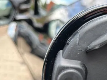 Car image 29