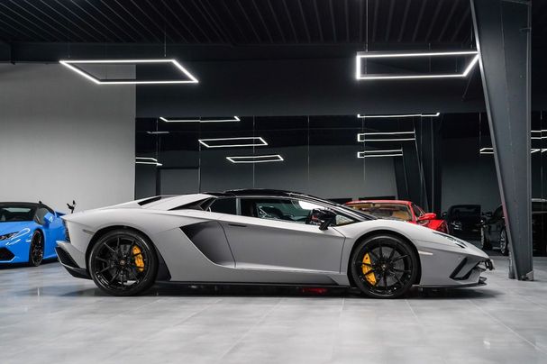 Lamborghini Aventador Roadster S 544 kW image number 6