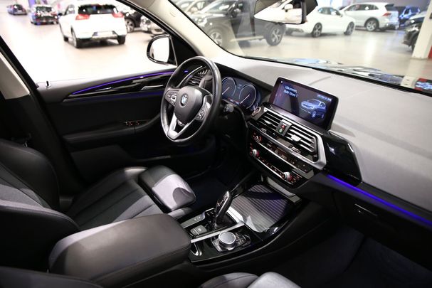 BMW X3 xDrive20d 140 kW image number 9