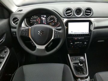 Car image 10