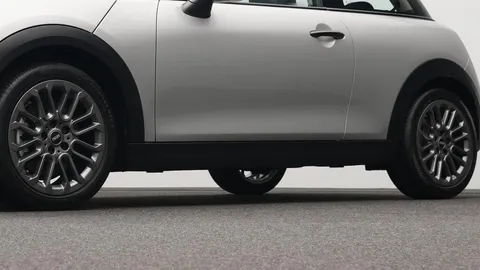 Car image 22