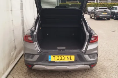 Car image 31