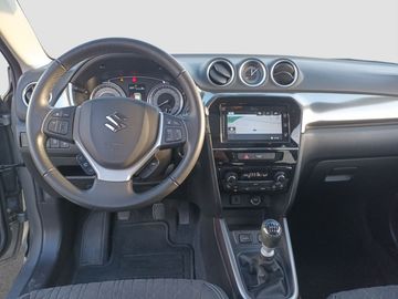 Car image 10