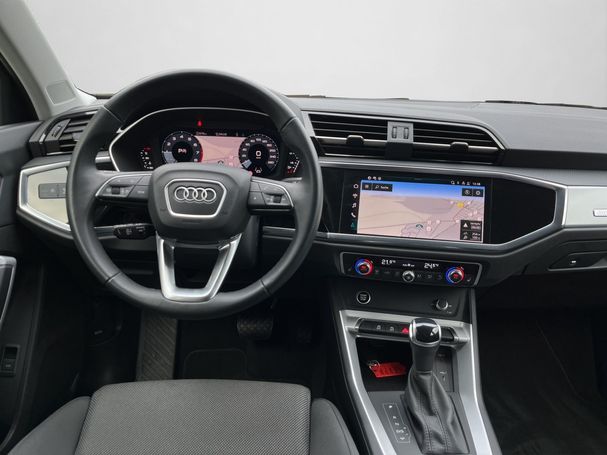 Audi Q3 35 TFSI S tronic S-line 110 kW image number 5