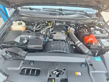 Car image 27