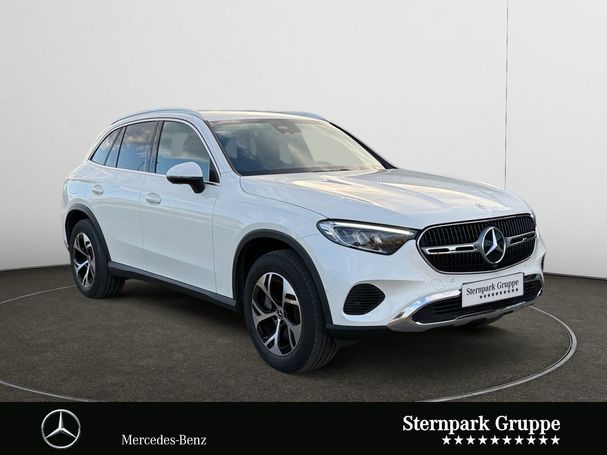 Mercedes-Benz GLC 300 e Avantgarde 230 kW image number 7