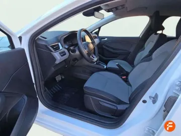 Car image 28