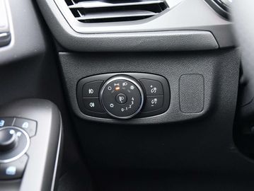 Car image 31