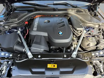 Car image 33