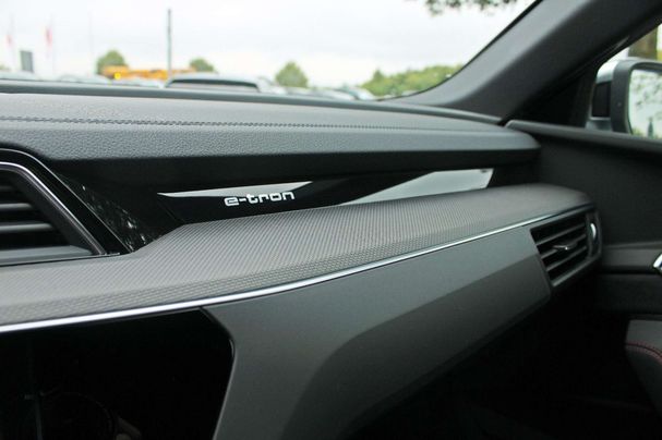 Audi SQ8 e-tron Sportback 370 kW image number 24