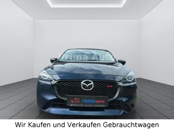 Car image 3