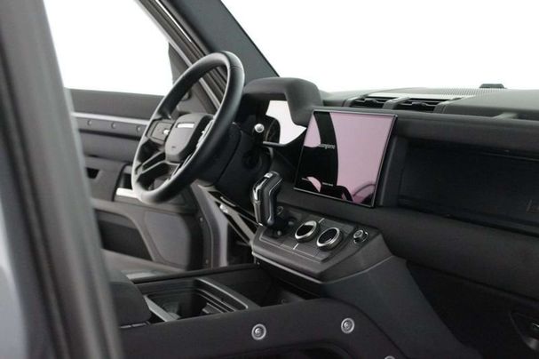 Land Rover Defender 183 kW image number 16