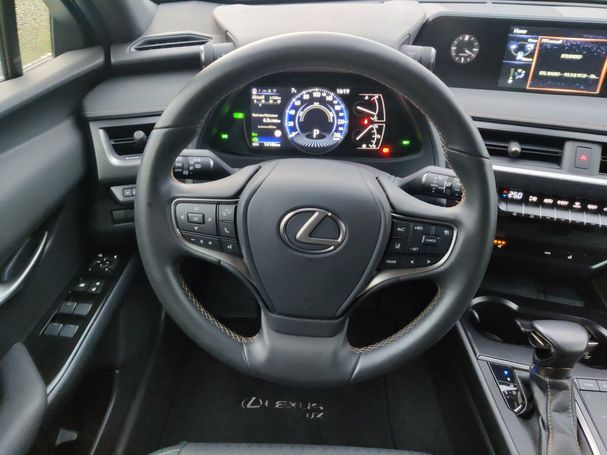 Lexus UX 250h 135 kW image number 12