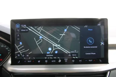 Car image 32