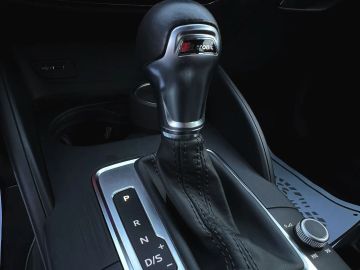 Car image 29