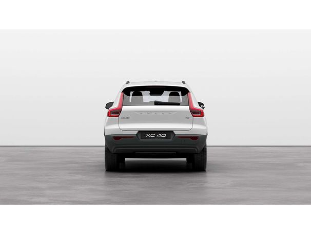 Volvo XC40 T2 Core 95 kW image number 9