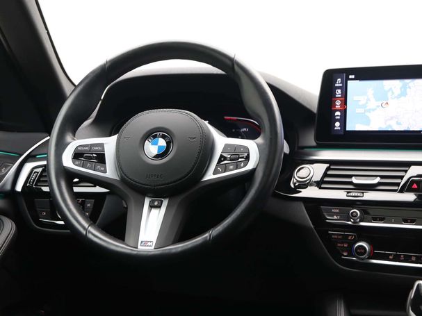 BMW 520i 135 kW image number 2