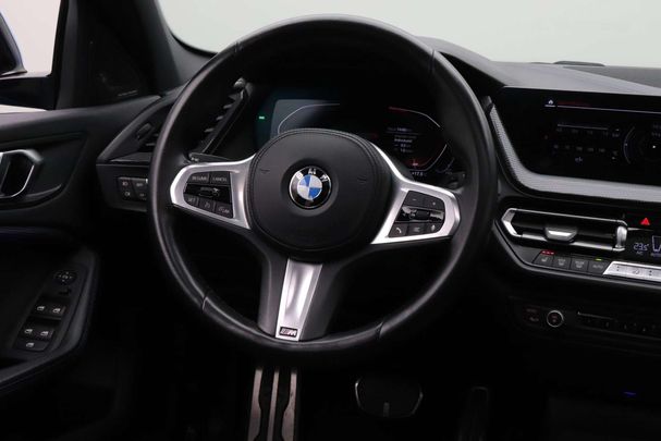 BMW 118i 104 kW image number 24