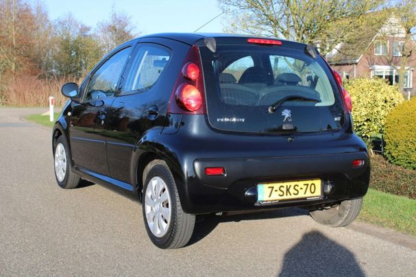 Peugeot 107 68 Active 50 kW image number 2