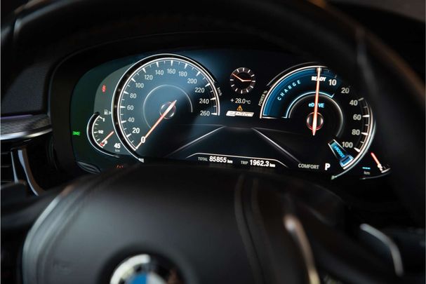 BMW 530 e 185 kW image number 20