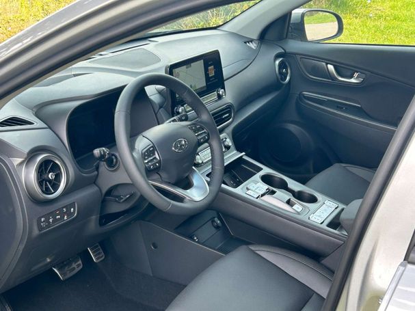 Hyundai Kona EV 150 kW image number 11